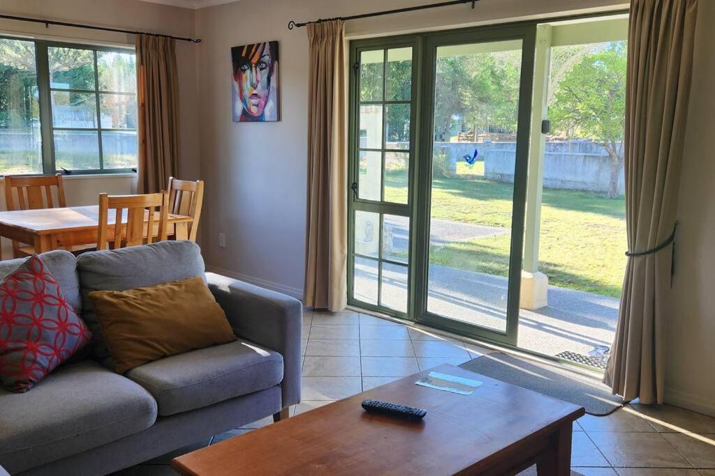 Pinegrove Cottages - Unit1 Twizel Exterior photo